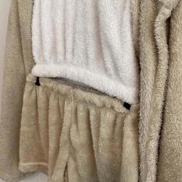 Cozy Cream Loungewear Set - Picture 2 of 6